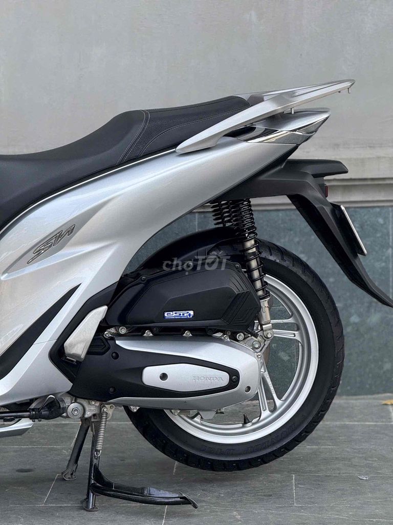 SH 150i ABS 2022 MIX BẠC POSCHE. Mua bán Xe máy tại Thành phố Thủ Đức Tp Hồ Chí Minh được đăng bởi Vũ Vũ hình 3