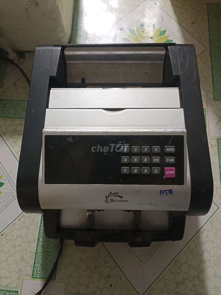 Máy đếm tiền Silicon Đen, Bạc đã qua sử dụng. Mua bán Đồ dùng văn phòng tại Quận Gò Vấp Tp Hồ Chí Minh được đăng bởi do cu nk hình 1