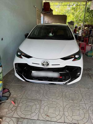 Toyota Vios E CVT 2025 4.000 km Trắng