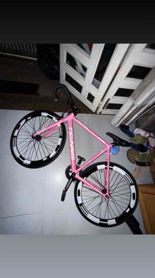 xe mua  7tr được 4 tháng chạy được 2 lần còn mới l. Mua bán Xe đạp tại Quận 8 Tp Hồ Chí Minh được đăng bởi Ngọc Hà