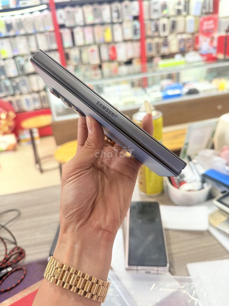 Z Fold5 512GB Xanh độc quyền 99% fullbox. Mua bán Điện thoại tại Quận Thanh Xuân Hà Nội được đăng bởi Vinh Râu Samsung hình 1