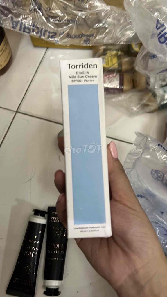 Kem chống nắng Torriden DIVE IN Mild Sun Cream. Mua bán Phụ kiện thời trang khác tại Quận Bình Thạnh Tp Hồ Chí Minh được đăng bởi  Nhi hình 1