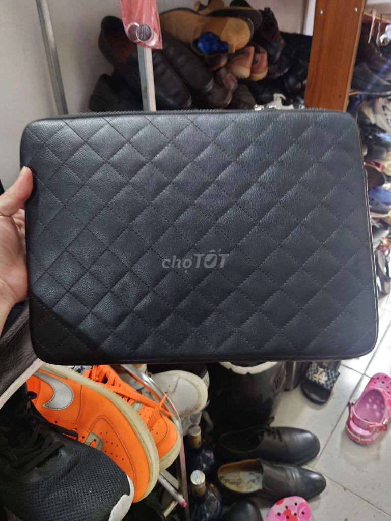 Túi laptop ful Da dê Đen . Mua bán Túi xách tại Quận Hà Đông Hà Nội được đăng bởi Đức Thịnh 389  hình 1