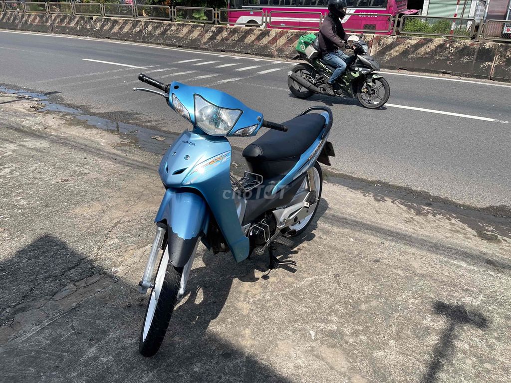 Honda Wave 100cc màu Xanh. Mua bán Xe máy tại Huyện Trảng Bom Đồng Nai được đăng bởi giàu hình 1