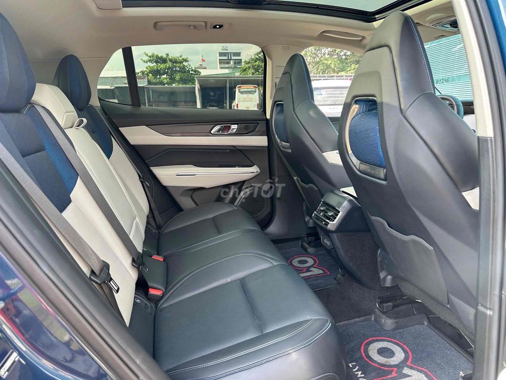 Lynk&Co 01 sx2024 lướt 18k km nền tảng Volvo XC40. Mua bán Ô tô tại Quận Gò Vấp Tp Hồ Chí Minh được đăng bởi Kính Đặng Ô Tô Lướt hình 19