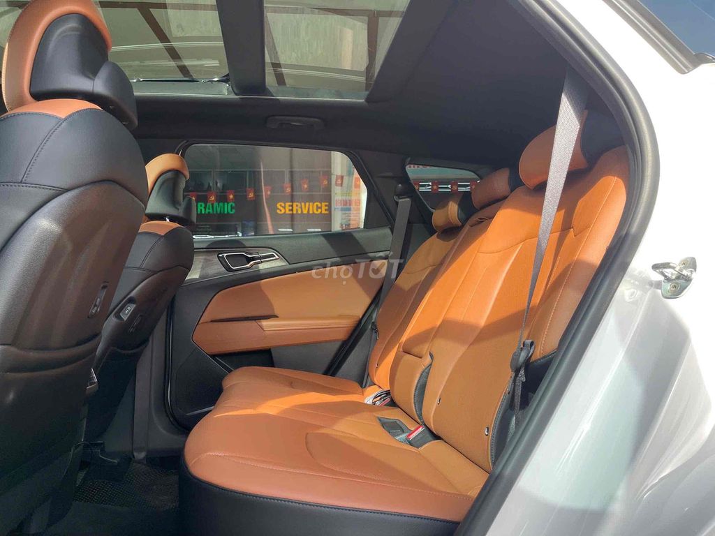 Kia Sportage 2022 Signature 2.0D - 34000 km. Mua bán Ô tô tại Thành phố Thuận An Bình Dương được đăng bởi Phạm Nguyễn Hồng Nhung hình 8