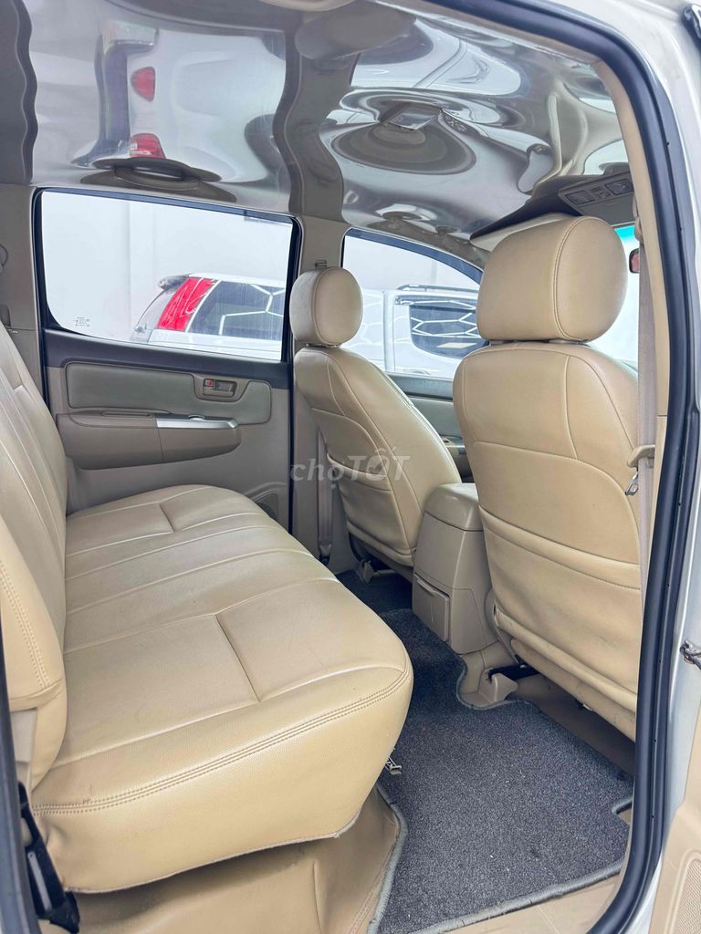 Toyota Hilux 2013 2.5E 4x2 MT - 135000 km. Mua bán Ô tô tại Thành phố Buôn Ma Thuột Đắk Lắk được đăng bởi AUTO  THẮNG TOÀN PHÁT  hình 16