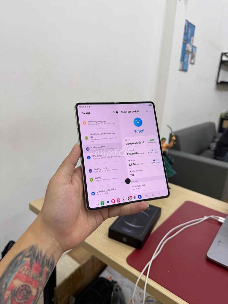 Samsung Fold 4 256GB Trắng. Mua bán Điện thoại tại Quận Đống Đa Hà Nội được đăng bởi KT Hà Nội Mobile hình 1