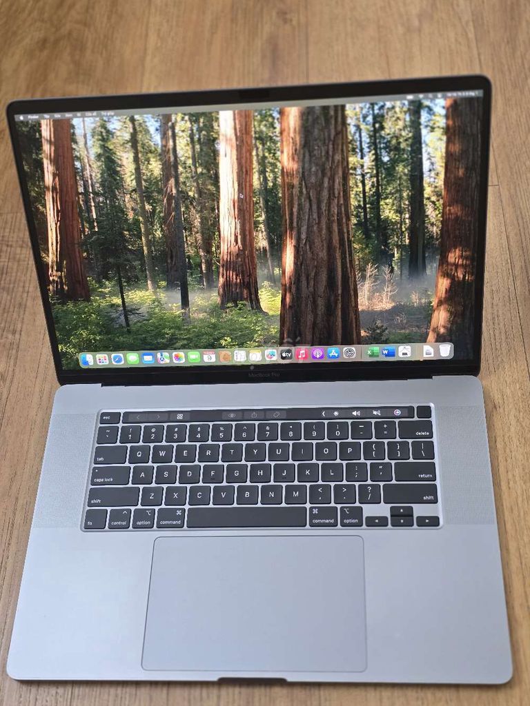 Macbook pro 2019 16" i7/16g/512g đẹp