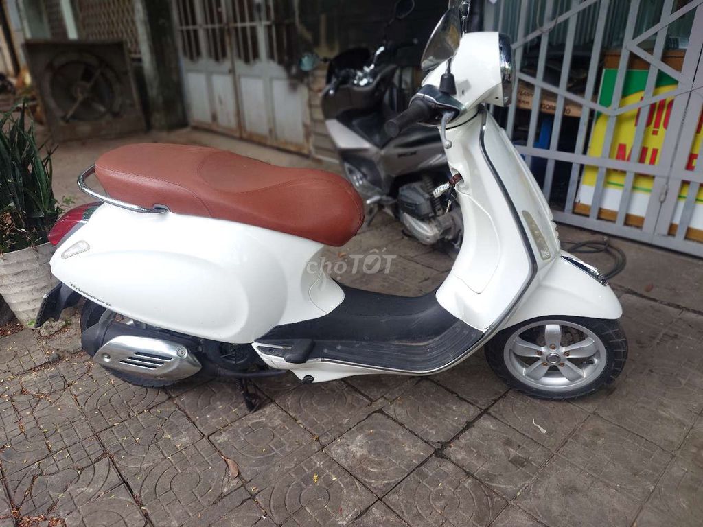 Vespa Primavera chính chủ ⛔. Mua bán Xe máy tại Quận Cẩm Lệ Đà Nẵng được đăng bởi Rain hình 2