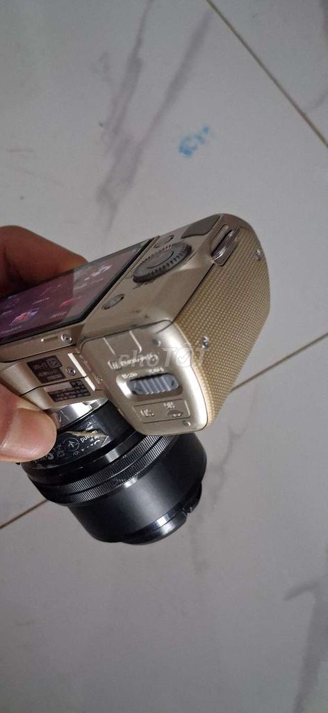 Máy ảnh Sony NEX-5 Vàng đồng Đã sử dụng. Mua bán Máy ảnh, Máy quay tại Thành phố Pleiku Gia Lai được đăng bởi Ngoc Vu hình 1