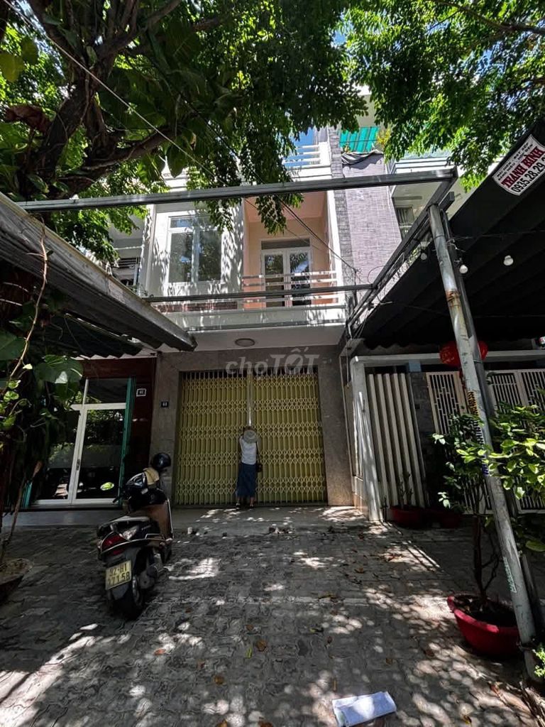 Rent · 2 bd · Quận Thanh Khê, ул. Lý Triện