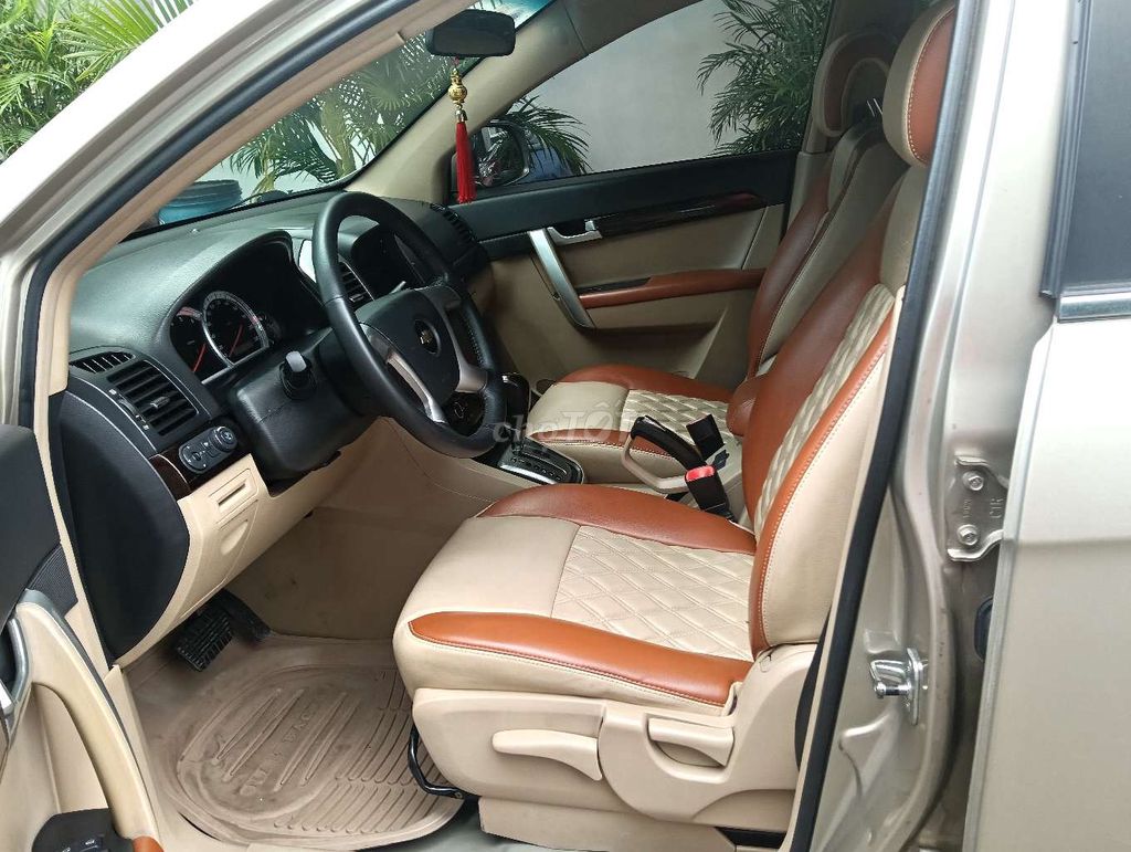 Chevrolet Captiva Vàng cát 7 chỗ. Mua bán Ô tô tại Thành phố Dĩ An Bình Dương được đăng bởi Trieu Nguyen hình 18