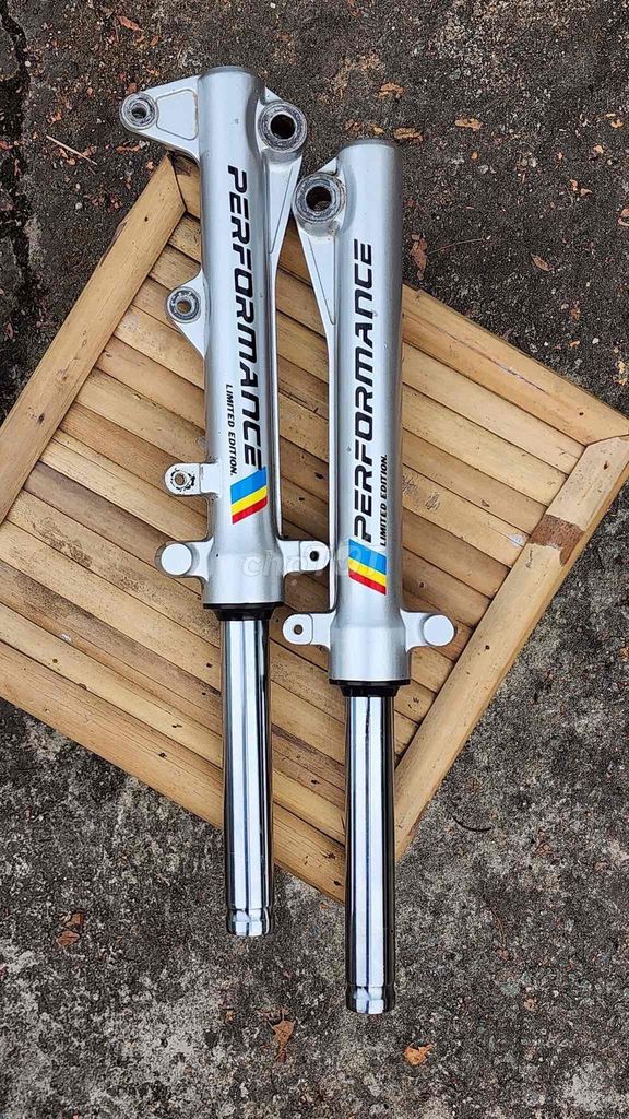 Phuộc xe AB125. Mua bán Phụ tùng xe tại Huyện Củ Chi Tp Hồ Chí Minh được đăng bởi Anh Thựng hình 6