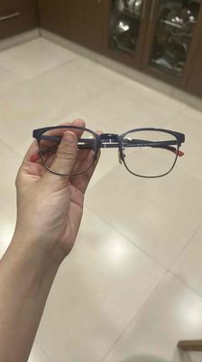 kính New Balance. Mua bán Phụ kiện thời trang khác tại Quận Phú Nhuận Tp Hồ Chí Minh được đăng bởi Thien 