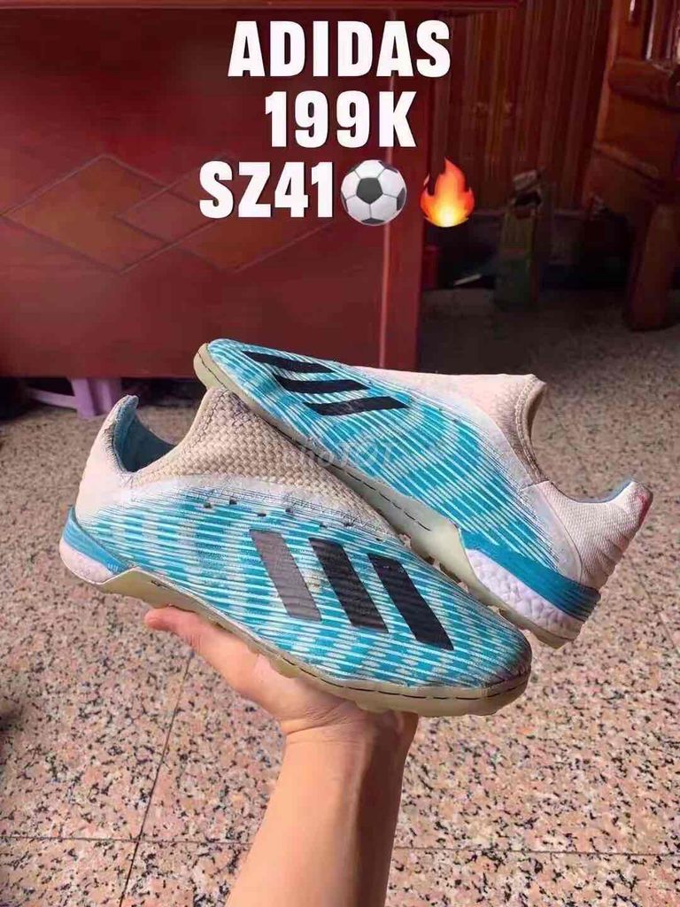 Giày đá bóng Adidas Nam size 41. Mua bán Đồ thể thao, Dã ngoại tại Thành phố Móng Cái Quảng Ninh được đăng bởi hưng dz hình 1