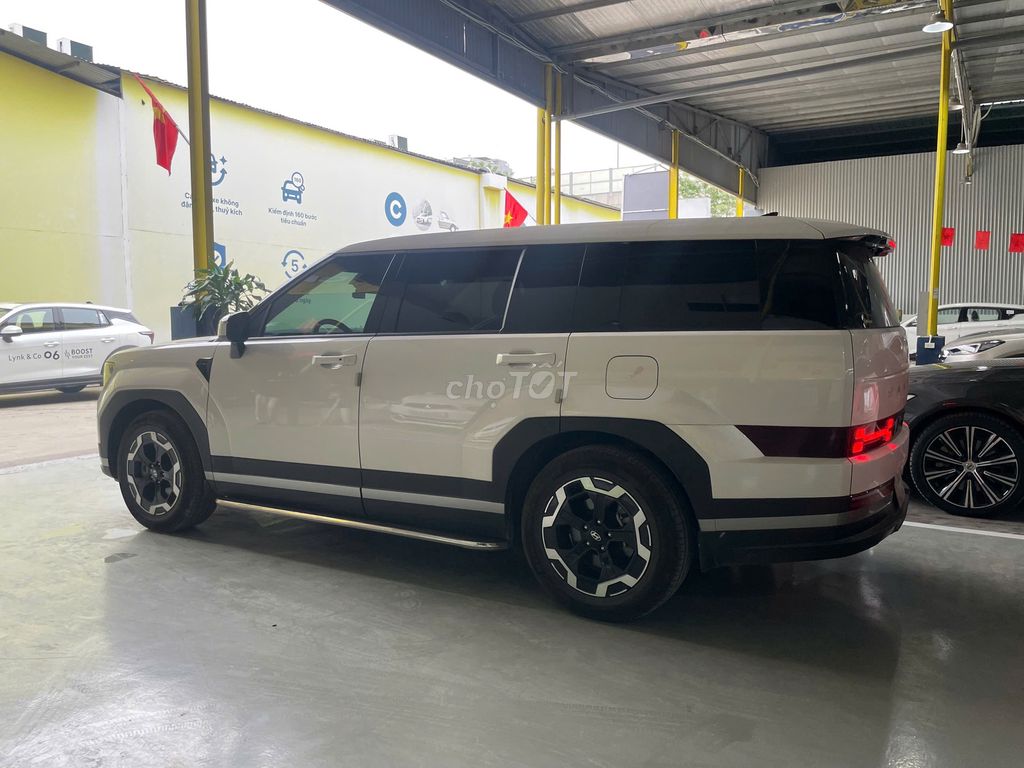 Santa Fe 2024 7 chỗ siêu lướt - 15998 km. Mua bán Ô tô tại Quận Bắc Từ Liêm Hà Nội được đăng bởi Trung Auto 26 Phạm Văn Đồng hình 5