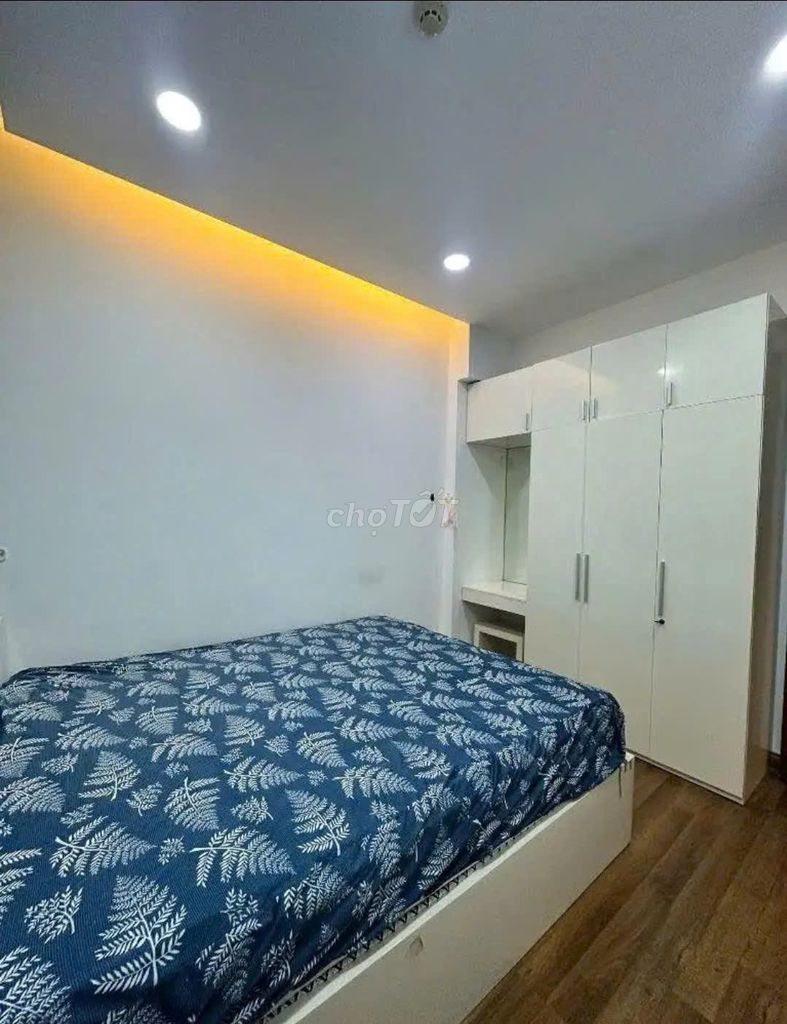 Cho thuê 2PN, 68m2 khu Ruby nội thất full, giá 11tr, Celadon City