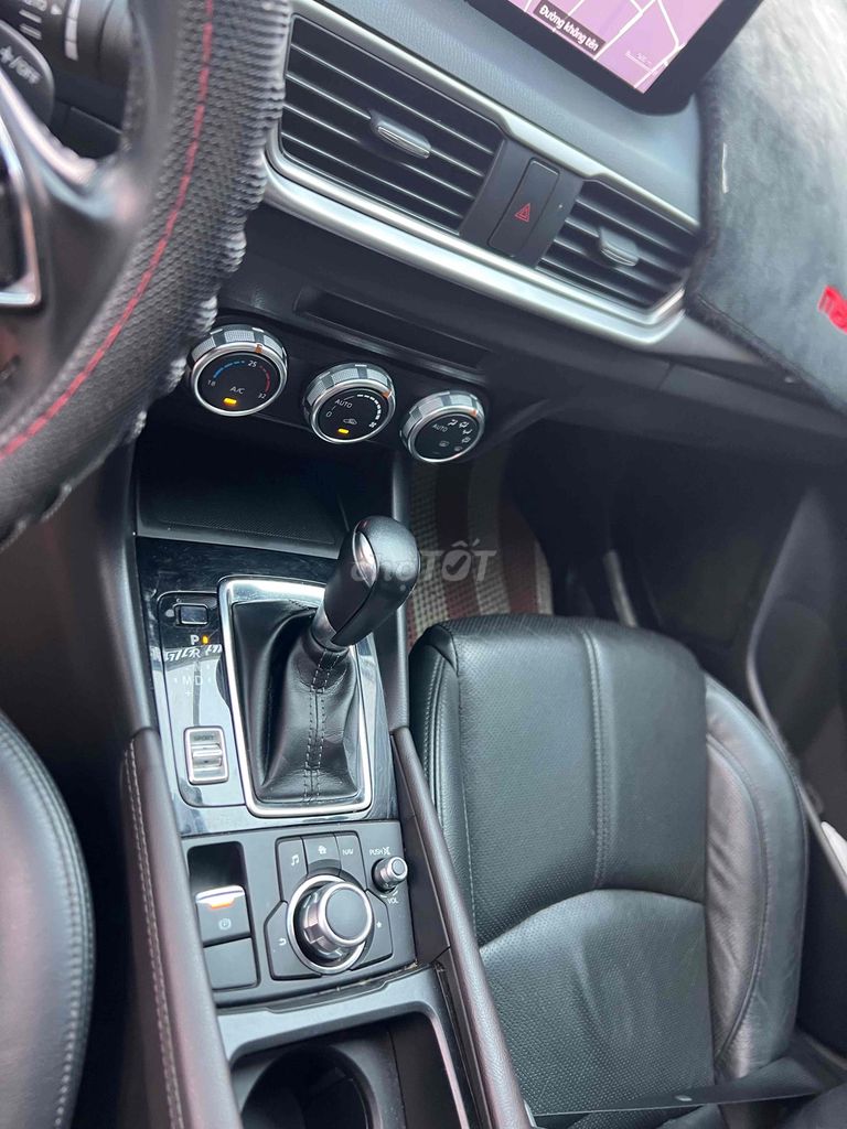 Mazda 3 2018 1.5 AT Sedan - 31000 km. Mua bán Ô tô tại Huyện Hải Hậu Nam Định được đăng bởi Phạm Văn Tĩnh hình 7