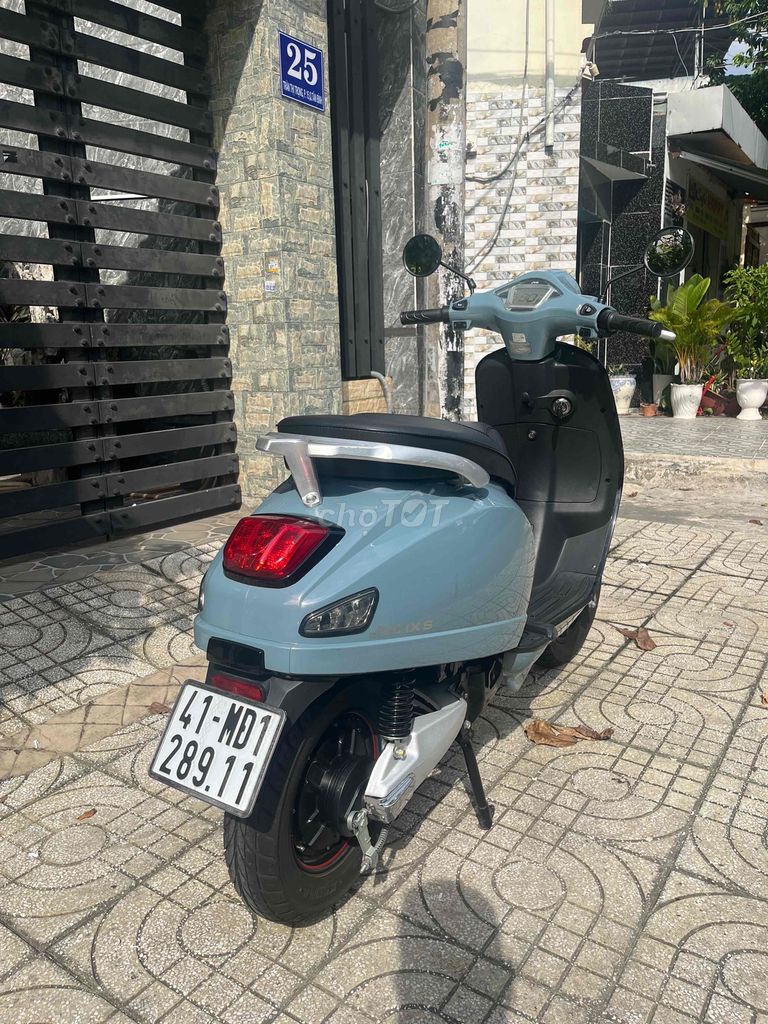 xe điện vespa đời 2023 mới 90%