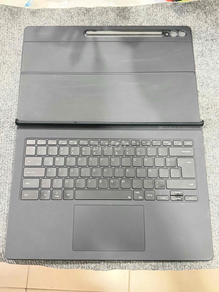 Bao da bàn phím Samsung Galaxy Tab S10 Ultra Đen. Mua bán Phụ kiện (Màn hình, Chuột...) tại Quận 10 Tp Hồ Chí Minh được đăng bởi RiOshop hình 1