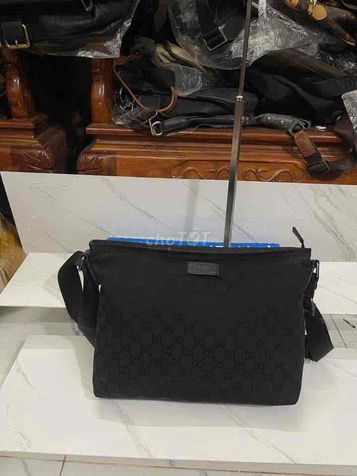 đeo chéo GC size 31x24 tem code đủ