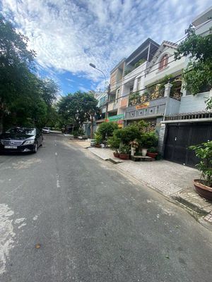 Townhouse 100 m² · 4 bed · Đường S5