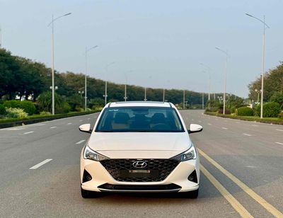 Hyundai Accent 2021 1.4 AT Special - 60000 km