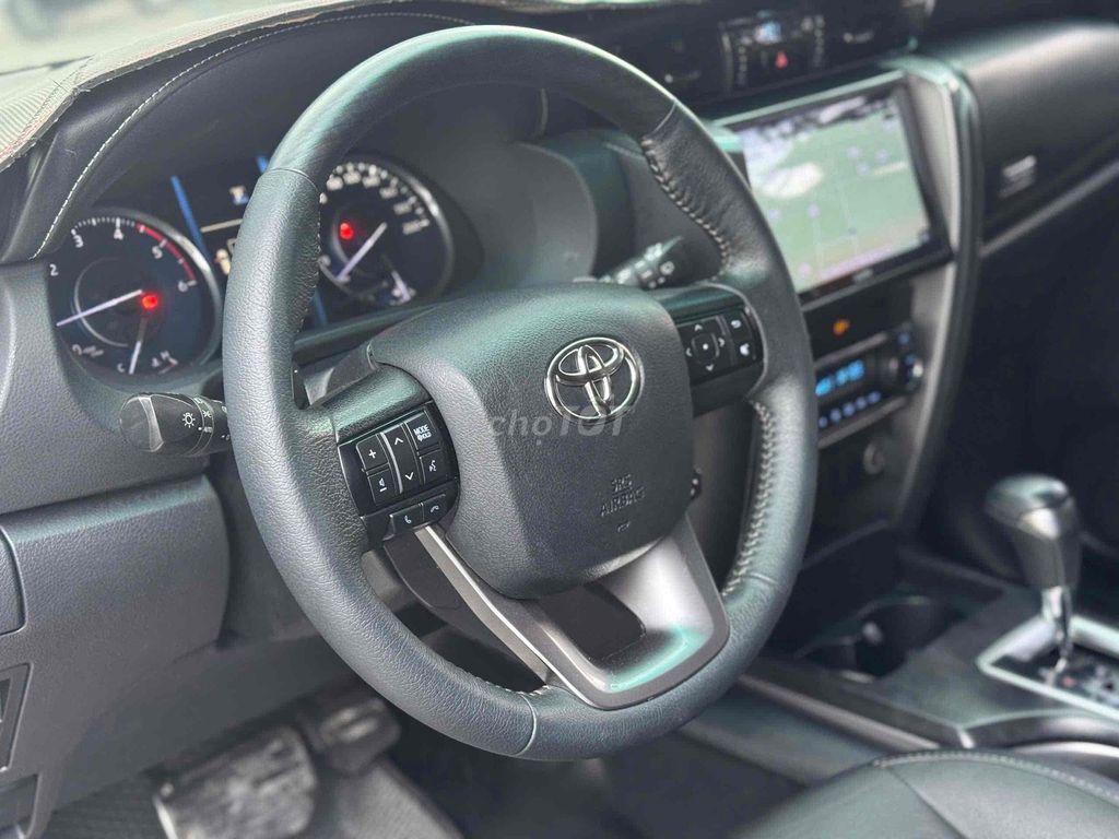 Toyota Fortuner 2022 2.4 4x2 AT - 78000 km. Mua bán Ô tô tại Quận 12 Tp Hồ Chí Minh được đăng bởi Nam Trường  hình 11