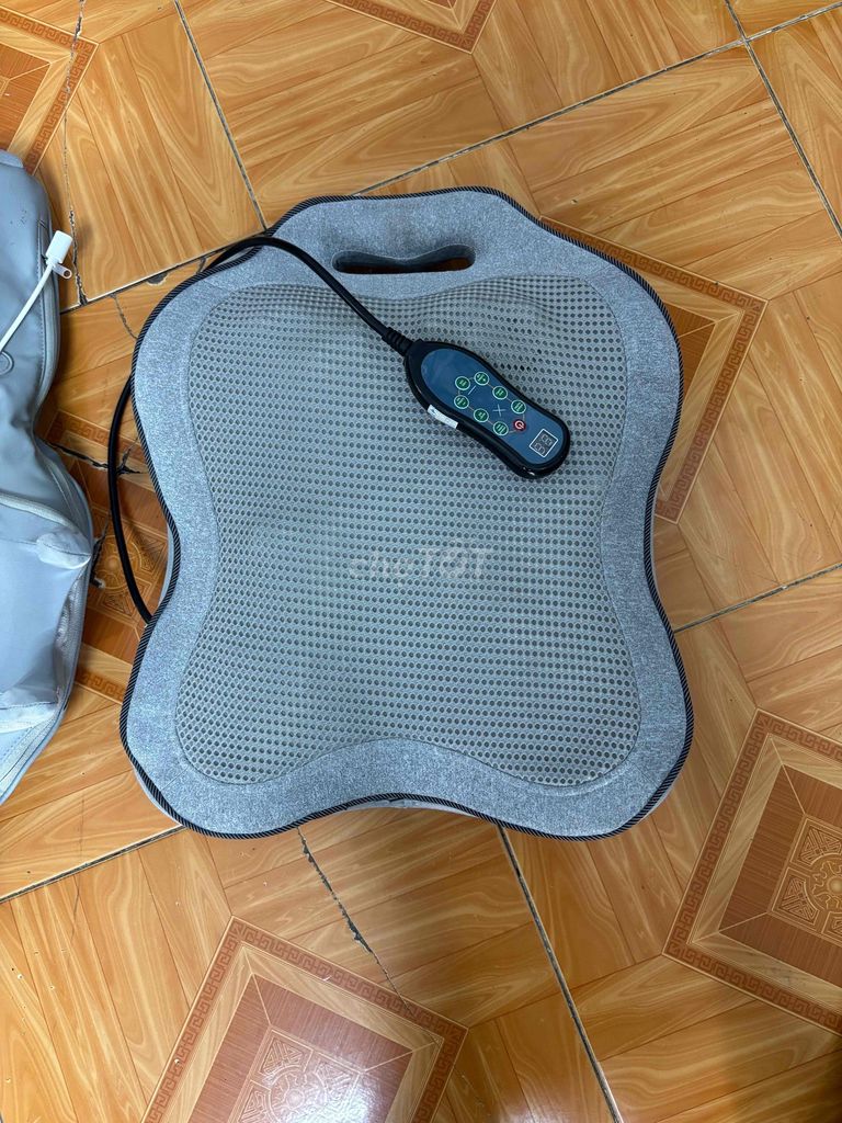Máy massage Xám Điện 12V Khá mới. Mua bán Nội thất, đồ gia dụng khác tại Quận 12 Tp Hồ Chí Minh được đăng bởi Nguyễn Văn Hòa hình 1