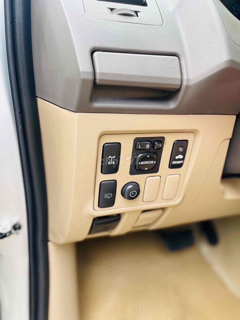 Toyota Fortuner 2013 2.7V 4x4 AT - 1 km. Mua bán Ô tô tại Thành phố Biên Hòa Đồng Nai được đăng bởi Bi Auto hình 15