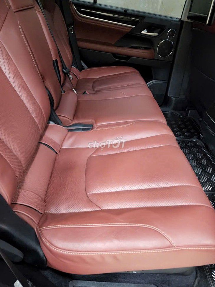 Lexus LX 2016 570 - bản full option cao cấp nhất. Mua bán Ô tô tại Quận 10 Tp Hồ Chí Minh được đăng bởi Chị My  hình 3