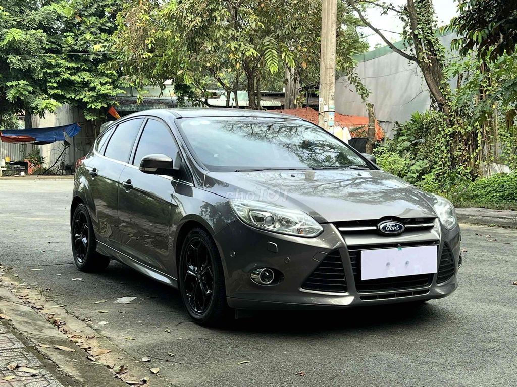 Ford Focus 2.0S 2015 Xám 68000 km. Mua bán Ô tô tại Thành phố Thuận An Bình Dương được đăng bởi Thành Nam hình 2