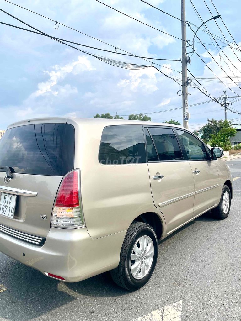 NHÀ BÁN INNOVA V AT (tự động) ĐỜI 2011 CƯC ZIN. Mua bán Ô tô tại Huyện Hóc Môn Tp Hồ Chí Minh được đăng bởi Lương mạnh tuấn hình 6