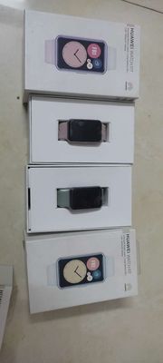 Huawei watch fit hồng, xanh