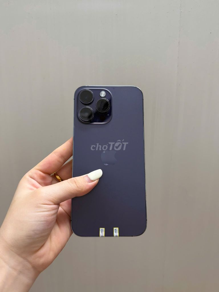 iPhone 14 Pro Max 256GB màu tím màn nháy nhẹ. Mua bán Điện thoại tại Quận Cầu Giấy Hà Nội được đăng bởi Henry Shop hình 1
