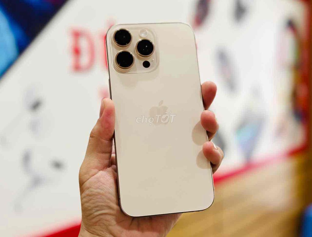 iPhone 16 Pro 128GB Vàng 90% pin. Mua bán Điện thoại tại Quận Cẩm Lệ Đà Nẵng được đăng bởi hihi hình 1