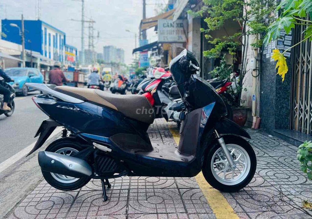 Honda Lead 125 2019 Xanh đen 20000 km. Mua bán Xe máy tại Quận 8 Tp Hồ Chí Minh được đăng bởi XE MÁY NGUYỄN MINH SƠN hình 5