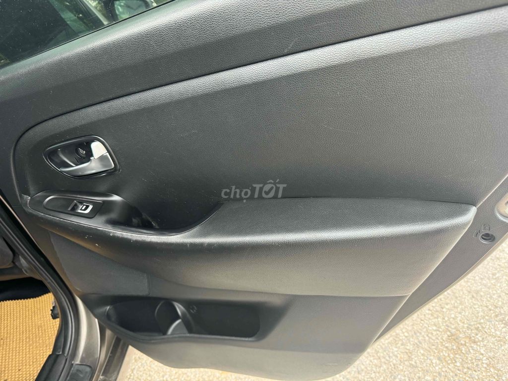 Kia Rondo 2016 số tự động máy dầu. Mua bán Ô tô tại Quận Hà Đông Hà Nội được đăng bởi Hiệp Xoăn Hà Đông hình 19