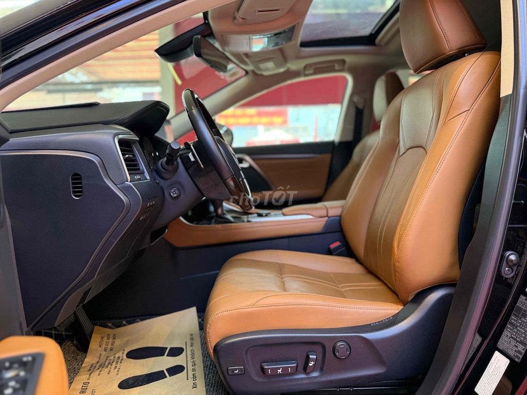 Lexus RX 2021 350 - 11000 km. Mua bán Ô tô tại Thành phố Thủ Đức Tp Hồ Chí Minh được đăng bởi Ý Auto Toàn Trung hình 9