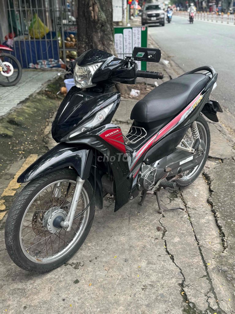Wave rsx fi 2016 zin. Mua bán Xe máy tại Thành phố Biên Hòa Đồng Nai được đăng bởi Cầm Đồ Nguyên Phát hình 1