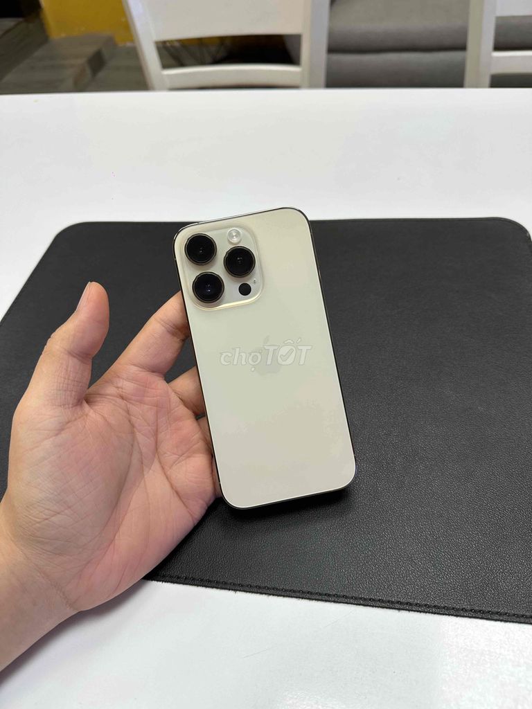 Apple iPhone 14 Pro 128GB Vàng 99%. Mua bán Điện thoại tại Thành phố Cà Mau Cà Mau được đăng bởi Duy Thái Apple hình 1