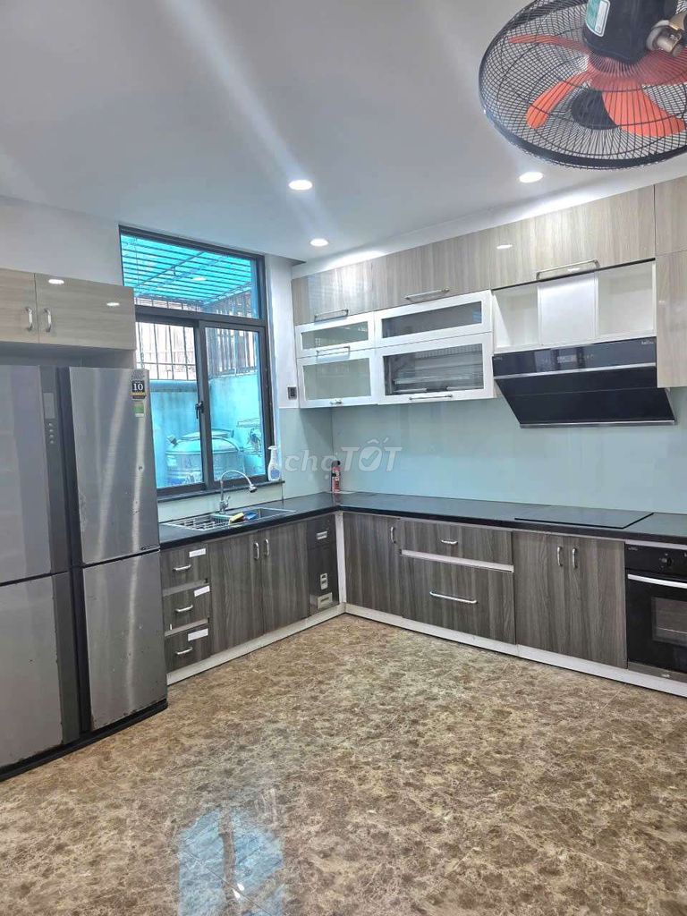 4-bedroom villa in a guarded area near the beach — photo 8