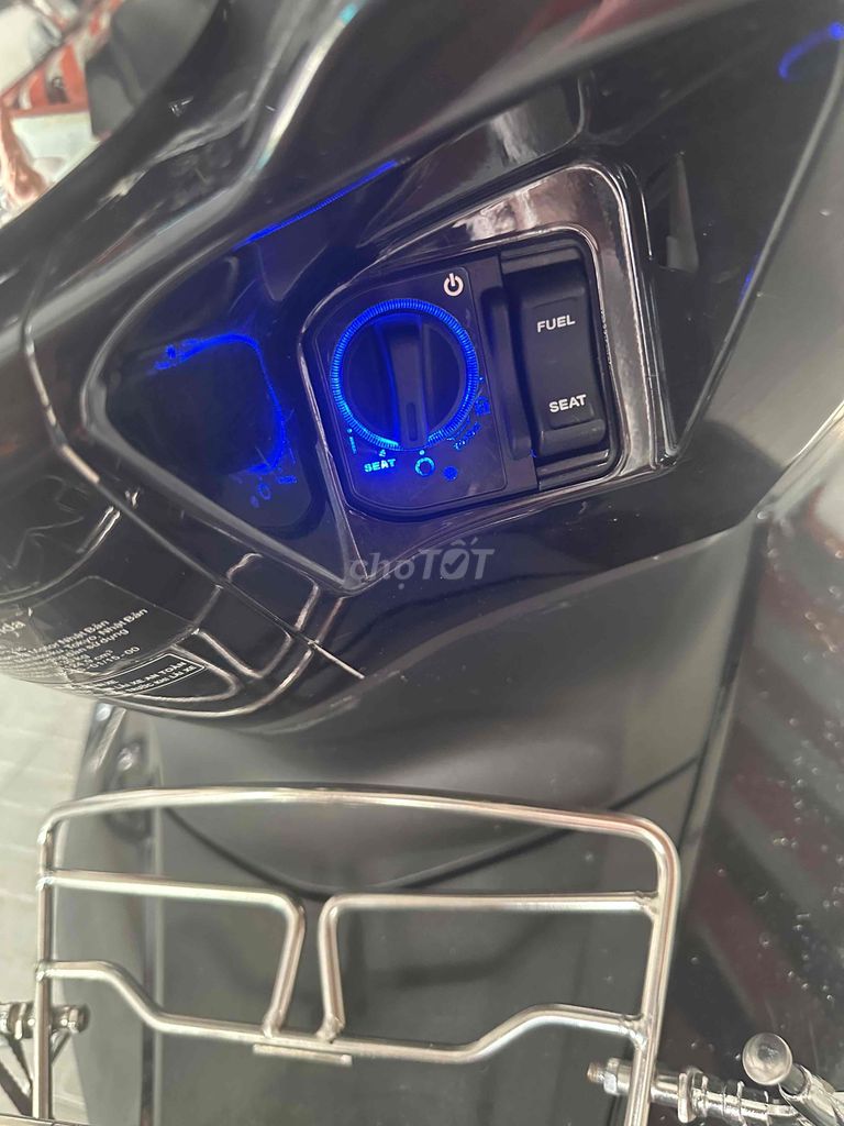 xe chính chủ cần bán. Mua bán Xe máy tại Thành phố Biên Hòa Đồng Nai được đăng bởi Tôn Đức Thích hình 2