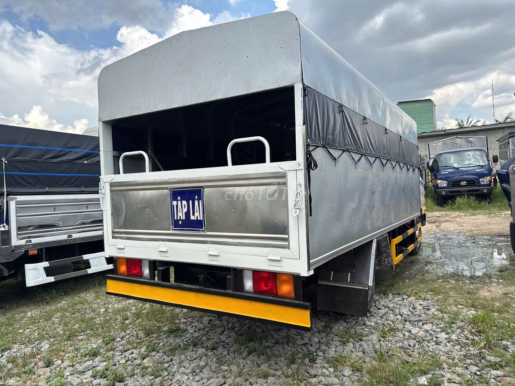 Xe Tải Hyundai N250sl Tập Lái Bằng C1 Mới 100%. Mua bán Xe tải, xe ben tại Thành phố Thuận An Bình Dương được đăng bởi Ngọc Minh hình 3