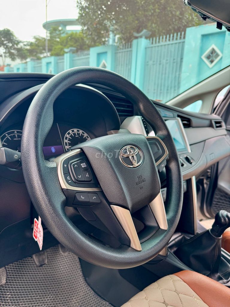 Innova 2.0E số sàn 2019 không kinh doanh 103.000km. Mua bán Ô tô tại Quận Gò Vấp Tp Hồ Chí Minh được đăng bởi Phan Trung Quân hình 18