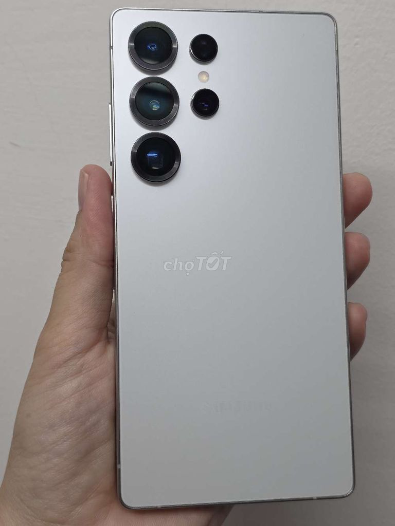 Samsung Galaxy S25 Ultra 256GB Bạc SSVN. Mua bán Điện thoại tại Quận 6 Tp Hồ Chí Minh được đăng bởi Nguyễn Quân hình 1