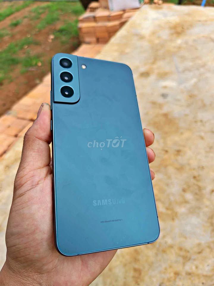 S22+ 5g Vn/a, bán hay GL ip/sam sung S22utra. Mua bán Điện thoại tại Thành phố Thuận An Bình Dương được đăng bởi TVH hình 1