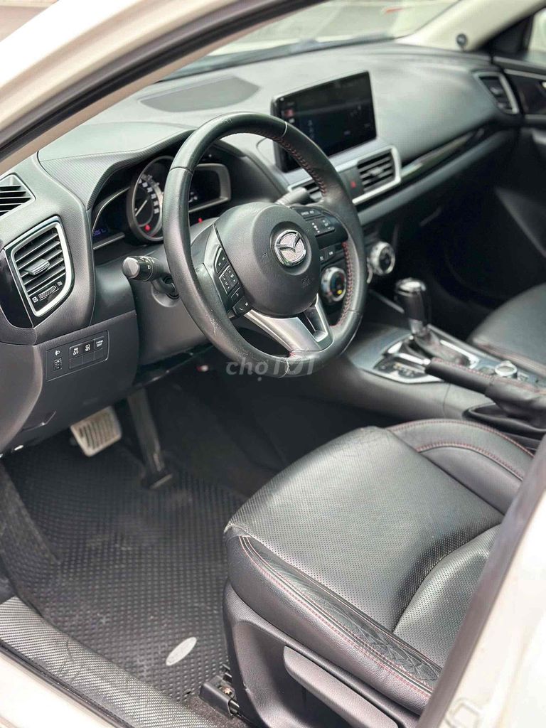 Mazda 3 2015, 1.5 AT Sedan - 9 km. Mua bán Ô tô tại Quận Nam Từ Liêm Hà Nội được đăng bởi nguyễn trần Nam hình 9