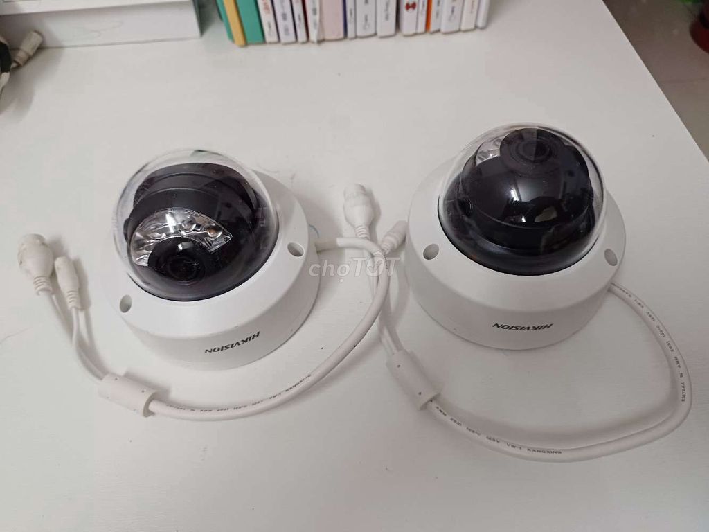 Camera IP 2MP bán cầu HIKVISION DS-2CD1121G2-LIU